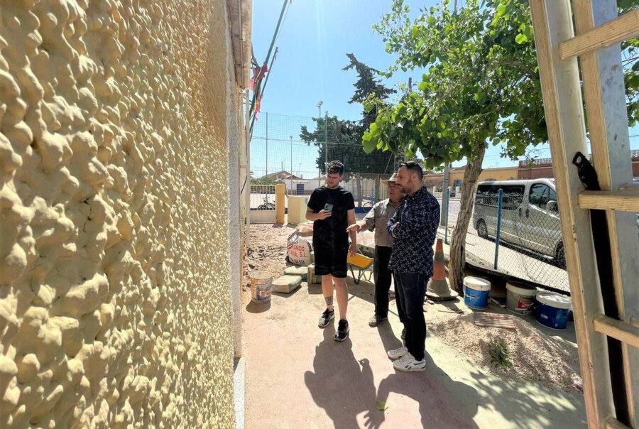 Comienzan las obras del nuevo local social de Las Lomas del Albujón Comienzan las obras del nuevo local social de Las Lomas del Albujón