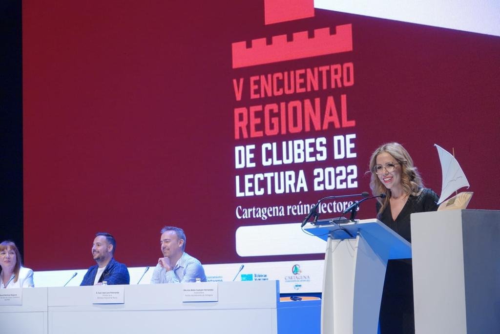 Más de 200 personas se dieron cita en el V Encuentro Regional de Clubes de Lectura que se celebró en Cartagena Más de 200 personas se dieron cita en el V Encuentro Regional de Clubes de Lectura que se celebró en Cartagena