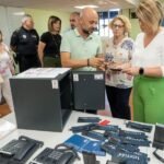 La Policía custodia ya las llaves de 23 mayores solos para atenderles en caso de necesidad La Policía custodia ya las llaves de 23 mayores solos para atenderles en caso de necesidad