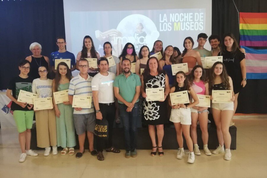 Los voluntarios de la Noche de Los Museos reciben sus reconocimientos Los voluntarios de la Noche de Los Museos reciben sus reconocimientos