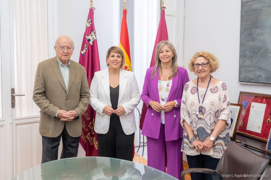 Ayuntamiento, Fundación Cajamurcia y Caixabank colaboran para mejorar los Centros Sociales de Mayores de Cartagena Ayuntamiento, Fundación Cajamurcia y Caixabank colaboran para mejorar los Centros Sociales de Mayores de Cartagena