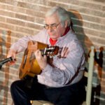 El pleno acuerda iniciar el trámite para nombrar Hijo Predilecto al guitarrista Antonio Piñana Calderón El pleno acuerda iniciar el trámite para nombrar Hijo Predilecto al guitarrista Antonio Piñana Calderón