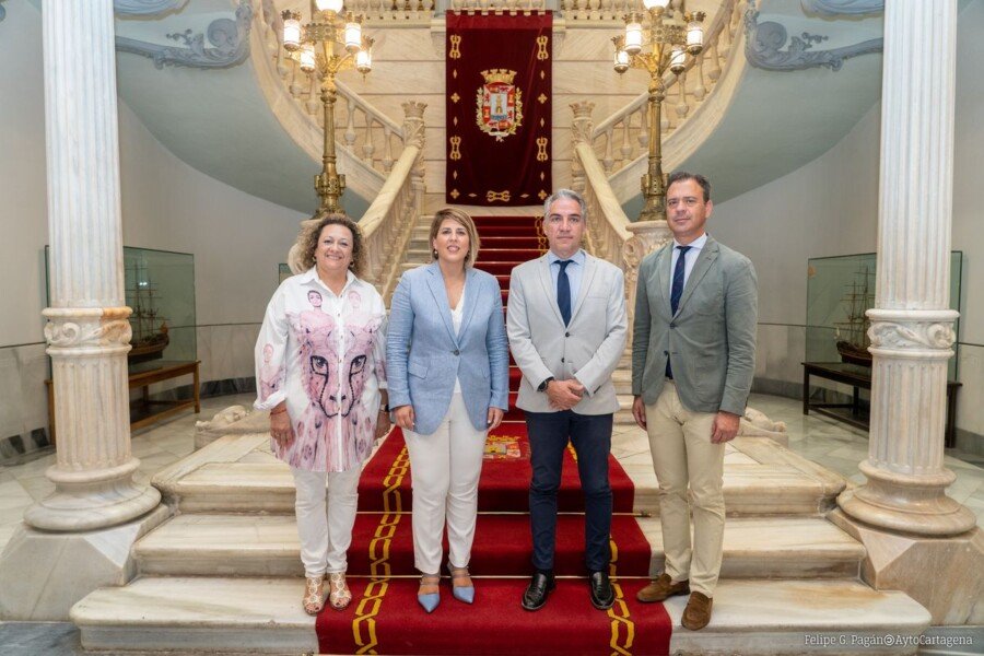 Ayuntamiento y Autoridad Portuaria reclaman más infraestructuras para impulsar el Puerto de Cartagena