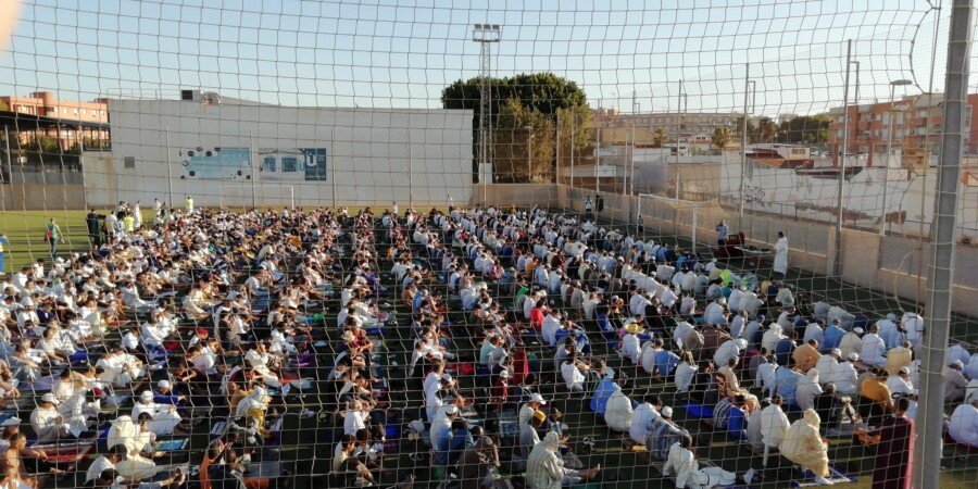 La Comunidad Musulmana celebra con un gran rezo la Fiesta del Sacrificio, Idu Al-Adha La Comunidad Musulmana celebra con un gran rezo la Fiesta del Sacrificio, Idu Al-Adha