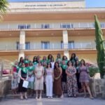 Las 18 alumnas del curso de Atención Sociosanitaria de la ADLE concluyen su formación y firman contratos de empleo