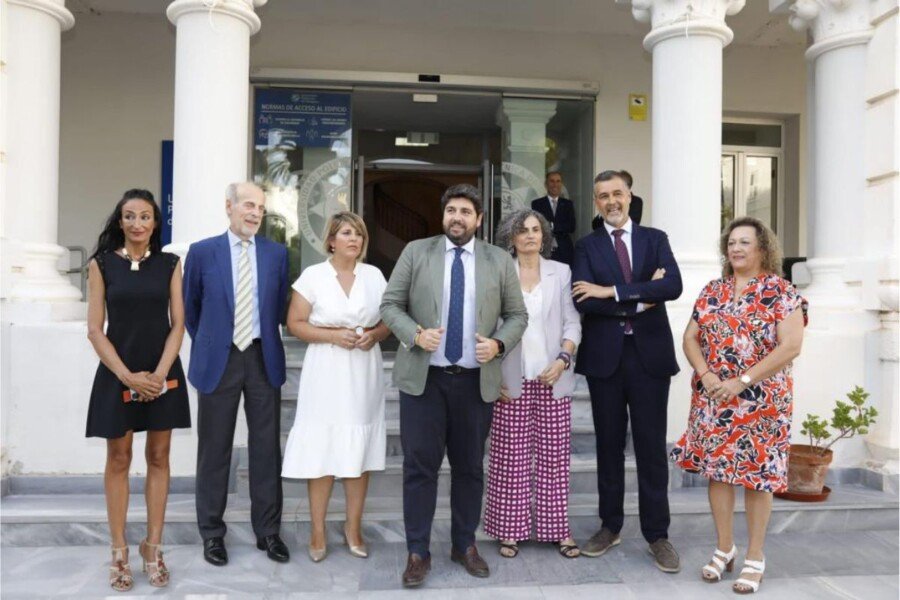 Emilio Restoy toma posesión como nuevo presidente del Consejo Social de la UPCT