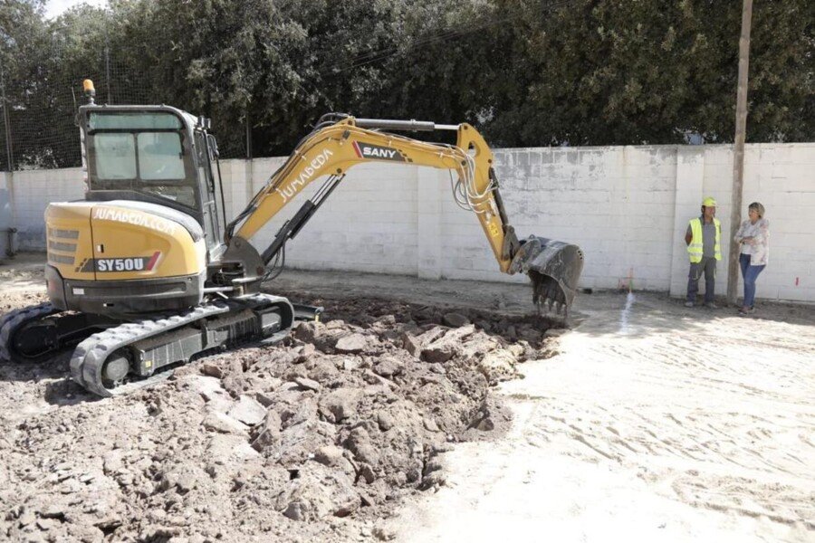 Comienzan las obras del Plan Césped en el Mundial 82 Comienzan las obras del Plan Césped en el Mundial 82