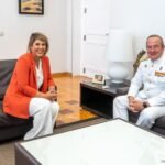 El almirante de Acción Marítima se despide de la alcaldesa tras tres años en Cartagena para iniciar su próximo destino en Madrid El almirante de Acción Marítima se despide de la alcaldesa tras tres años en Cartagena para iniciar su próximo destino en Madrid