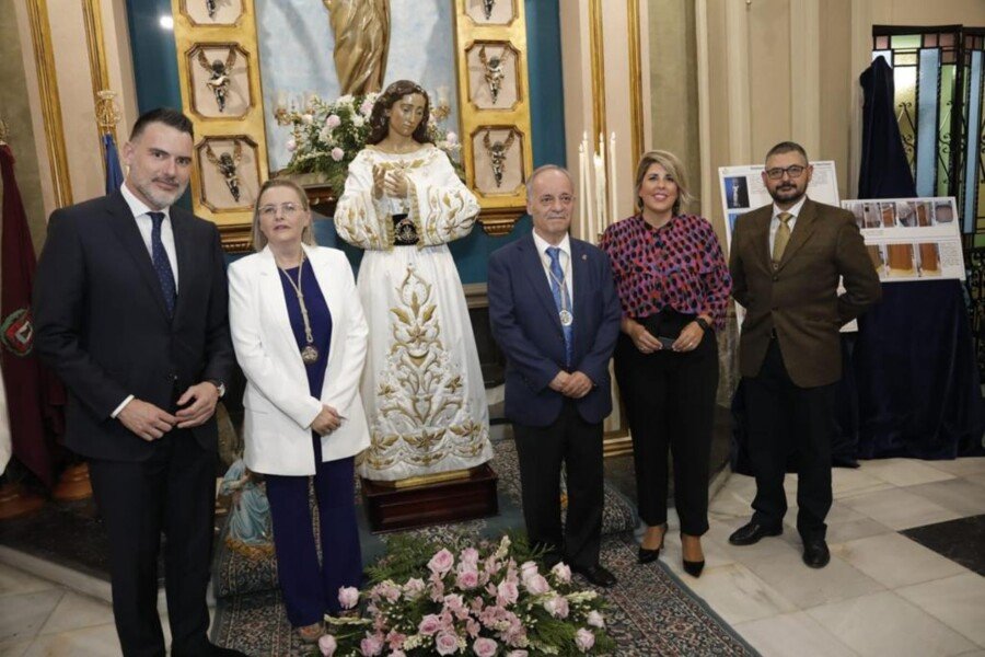 La Virgen del Amor Hermoso vuelve a lucir en la Capilla del Resucitado de Santa María tras su restauración