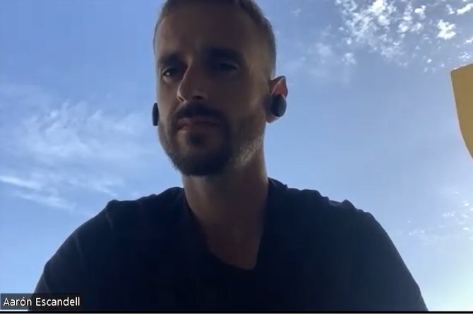 Aarón: «Viene el Granada, pero en el campo no hay amigos» Aarón: «Viene el Granada, pero en el campo no hay amigos»