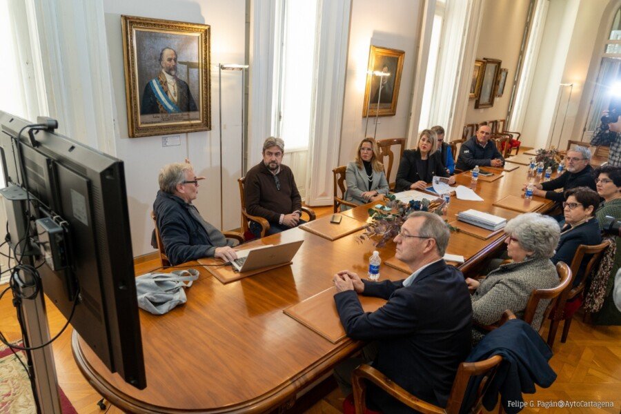 Patrimonio Arqueológico presenta el proyecto que garantiza las excavaciones del Anfiteatro hasta 2026 Patrimonio Arqueológico presenta el proyecto que garantiza las excavaciones del Anfiteatro hasta 2026