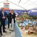 La alcaldesa inaugura en La Aparecida el primer Belén de la Región para personas con discapacidad visual La alcaldesa inaugura en La Aparecida el primer Belén de la Región para personas con discapacidad visual