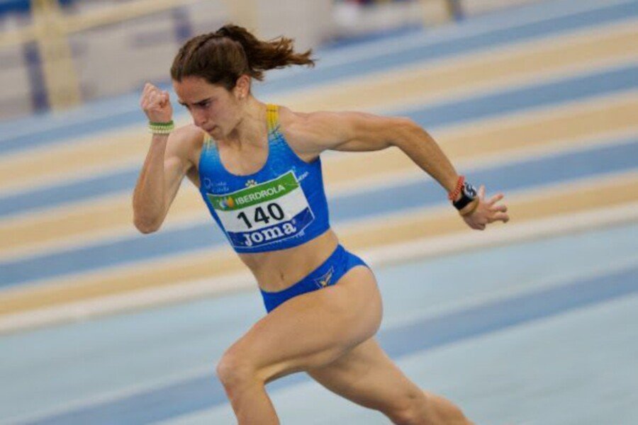 El equipo femenino del UCAM Atletismo Cartagena, séptimo en el Campeonato de España sub 16