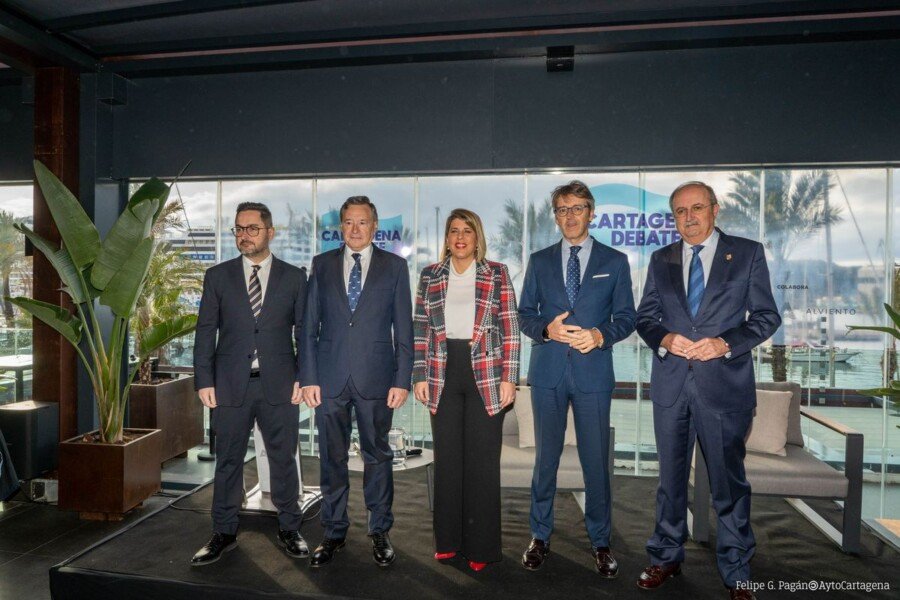 Noelia Arroyo advierte de la pérdida de 5.400 empleos y el abandono de 12.000 hectáreas con el recorte del trasvase Tajo-Segura