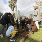 La Concejalía de Igualdad colabora con Afammer en la plantación de encinas para honrar a las mujeres rurales