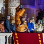 Los versos del Sevilla a la ‘bella villa de Cartagena’ abren las fiestas de Carnaval más multitudinarias