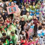 Más de un millar de estudiantes llenan las calles de la ciudad de alegría y diversión con el desfile escolar de Carnaval