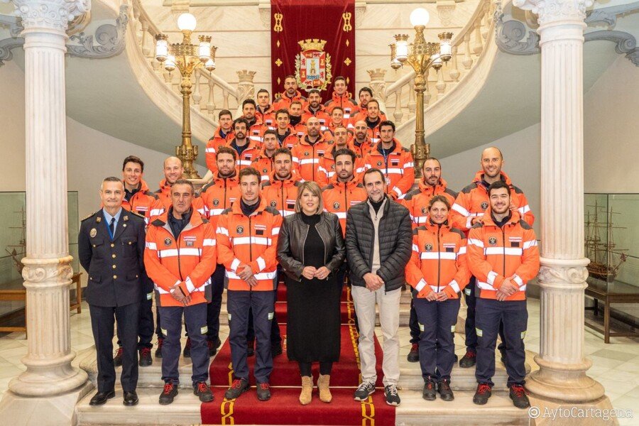 Los aspirantes a Bomberos se ponen al día sobre las medidas de seguridad en edificios institucionales