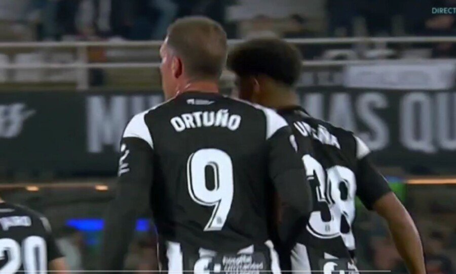 Derrota ante el Levante en el Cartagonova (1-2)