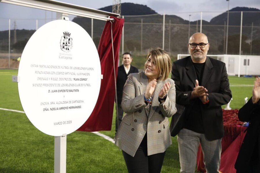 El Plan Césped permite a los 180 jugadores de la Escuela de Fútbol de Los Belones disfrutar de nuevas instalaciones El Plan Césped permite a los 180 jugadores de la Escuela de Fútbol de Los Belones disfrutar de nuevas instalaciones
