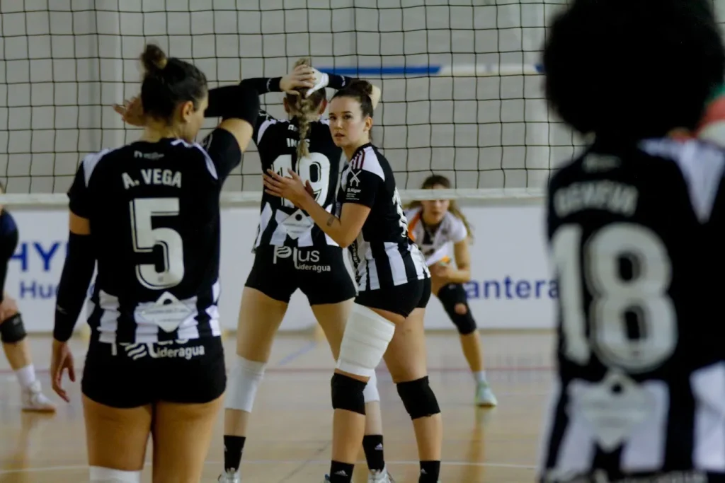 El FC Cartagena – Algar Surmenor depende de sí mismo para estar en la fase de ascenso