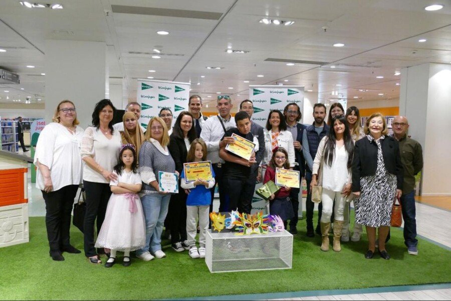 Ali Kamal, Izan Lardín y Maya Saiz ganan el concurso de máscaras escolar de Cartagena Ali Kamal, Izan Lardín y Maya Saiz ganan el concurso de máscaras escolar de Cartagena