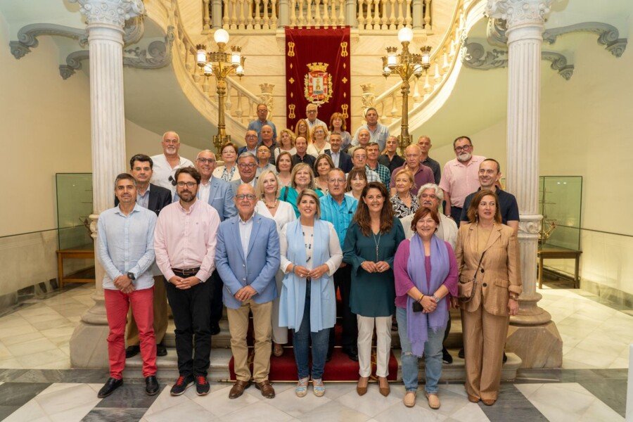 Medio centenar de empleados municipales se han jubilado en los últimos doce meses