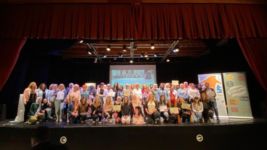 La mesa local de mujer inmigrante celebra un encuentro de relatos literarios