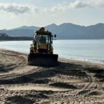 El Ayuntamiento trabaja en las playas de Cartagena para reparar los daños causados por las lluvias