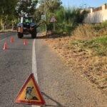 El Ayuntamiento de Cartagena limpia cunetas en las carreteras que transitan por Miranda, Santa Ana, Alumbres y Vista Alegre