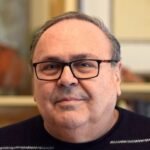 El filósofo José Martínez presente su ensayo 'La banalidad trágica. Cartas sobre la estupidez postmoderna' en Cartagena Piensa