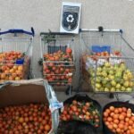 Policía Local de Cartagena detecta prendas falsificadas e incauto 200 kilos de cítricos en el mercadillo de Ribera de San Javier