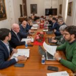 El Ayuntamiento destinará un paquete de ayudas a colectivos sociales vulnerables, personas mayores e inmigrantes