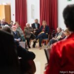 La alcaldesa lleva sus mejores deseos de Navidad al Asilo de Ancianos del Barrio de la Concepción