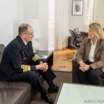 La alcaldesa pide al exjefe del Arsenal que mantenga su compromiso con Cartagena