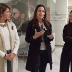 Laura Molina da la bienvenida a la primavera en Cartagena con su exposición Pétalos