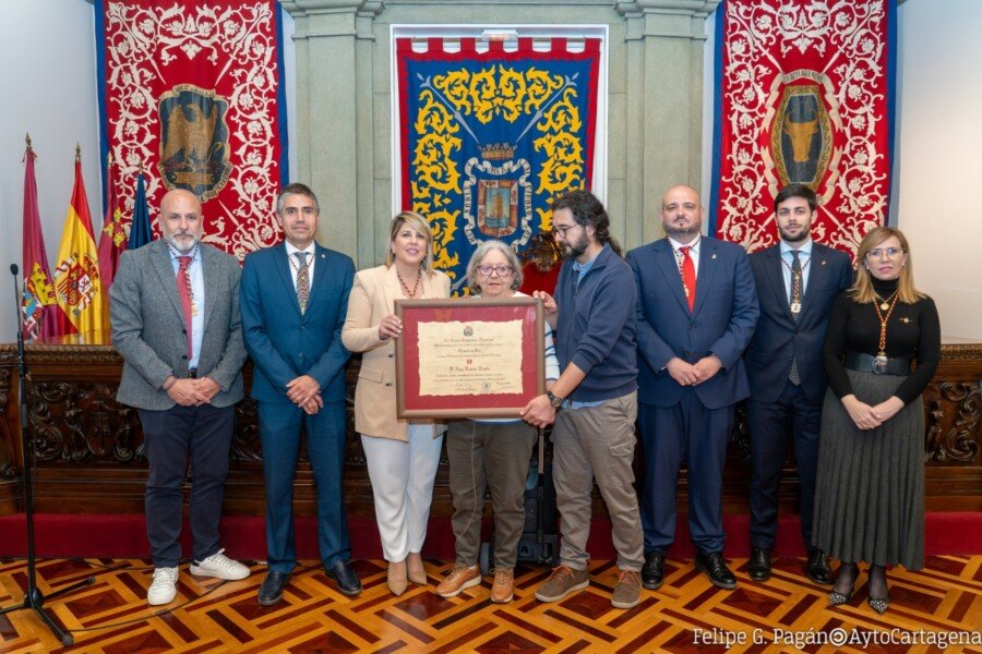 Juan Andreu Poveda recibe la Medalla de Oro de Cartagena a título póstumo Juan Andreu Poveda recibe la Medalla de Oro de Cartagena a título póstumo