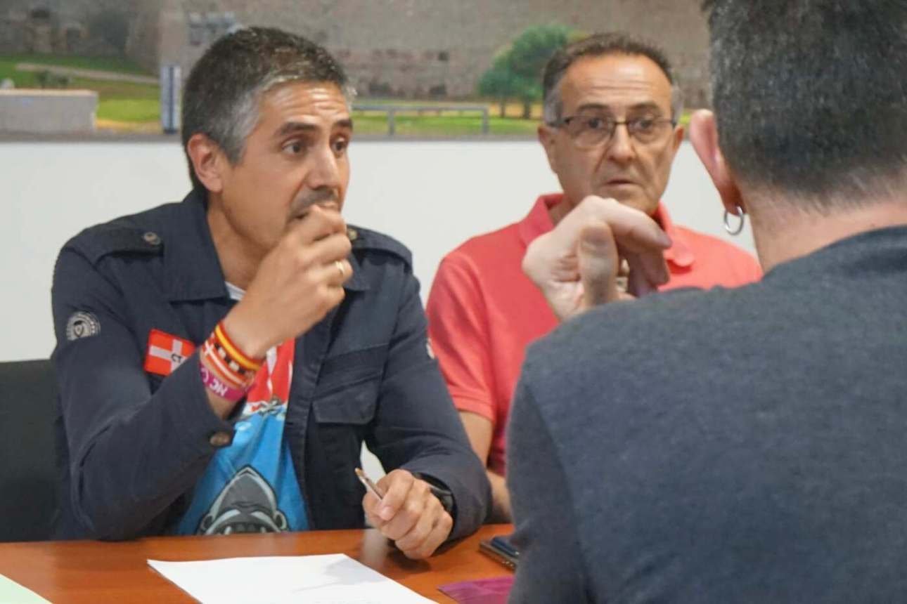 Los grupos de la oposición y los colectivos de movilidad sostenible plantean a Noelia Arroyo un modelo real de participación 2 Para la web 1