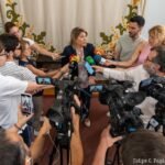 La alcaldesa exige al Gobierno de España una explicación de lo sucedido en el campamento y advierte de que no tiene garantizada la seguridad interior