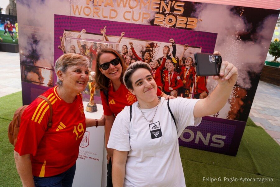 La fan zone de la Selección Española ofrece este sábado y domingo descuentos para las entradas del partido contra Corea