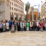 La alcaldesa reafirma el apoyo a las mujeres que sufren violencia de género y advierte de los riesgos de nuevas formas de violencia La alcaldesa reafirma el apoyo a las mujeres que sufren violencia de género y advierte de los riesgos de nuevas formas de violencia