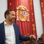 El portavoz de Vox se va de viaje por Europa para criticar el ‘tasazo’ de basuras que ha impuesto junto al PP en Cartagena El portavoz de Vox se va de viaje por Europa para criticar el ‘tasazo’ de basuras que ha impuesto junto al PP en Cartagena