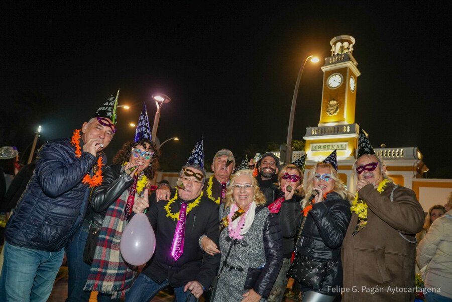 Los mayores y las preúvas adelantan este lunes la celebración del Fin de Año en Cartagena Los mayores y las preúvas adelantan este lunes la celebración del Fin de Año en Cartagena