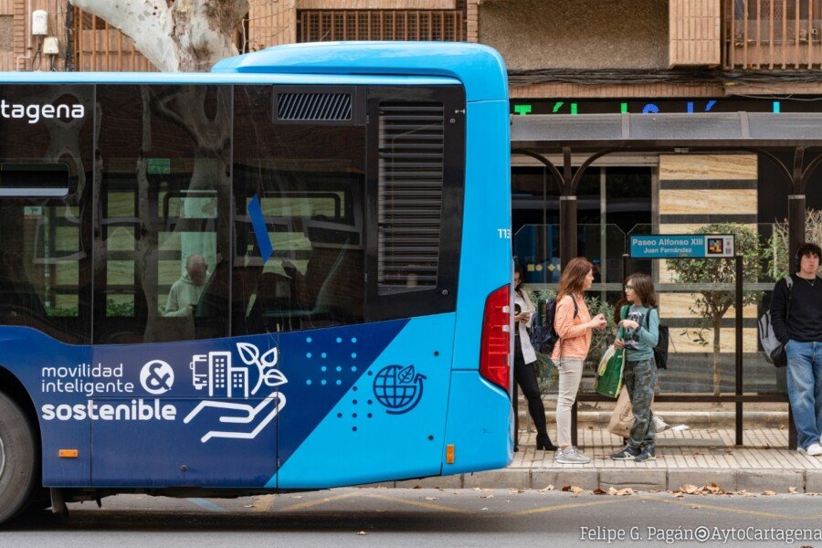 El plan municipal para modernizar el transporte en Cartagena eleva a más de 7 millones el número de viajeros El plan municipal para modernizar el transporte en Cartagena eleva a más de 7 millones el número de viajeros