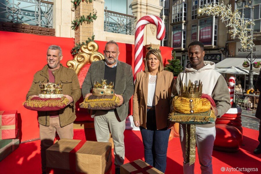 Los Reyes Magos volverán al casco antiguo en una cabalgata con nuevo diseño artístico y más de 1.000 personas Los Reyes Magos volverán al casco antiguo en una cabalgata con nuevo diseño artístico y más de 1.000 personas
