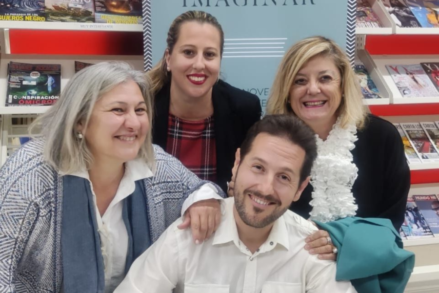 Francisco González presenta ‘El Rey Lobo’ este martes en Cartagena Francisco González presenta ‘El Rey Lobo’ este martes en Cartagena