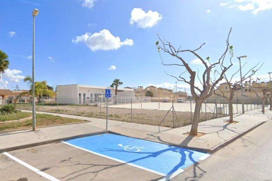 Los vecinos de La Aparecida contarán con un nuevo local social de 350 metros cuadrados junto a la guardería municipal