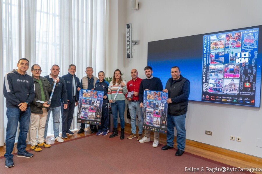 La Media Maratón de Cartagena espera batir su récord de participantes alcanzando los 2.000 dorsales La Media Maratón de Cartagena espera batir su récord de participantes alcanzando los 2.000 dorsales