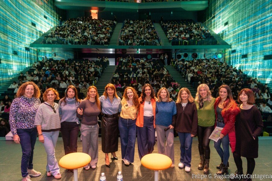Más de mil jóvenes de Cartagena aprenden sobre relaciones sanas, sin violencia e igualitarias
