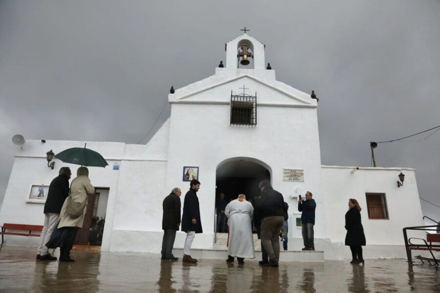 La ermita del Calvario recupera su campana tras casi una década